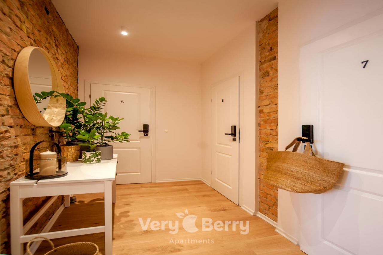 Very Berry - Glogowska 35A - Mtp Apartments - Self Check In 24H Poznań Exterior foto